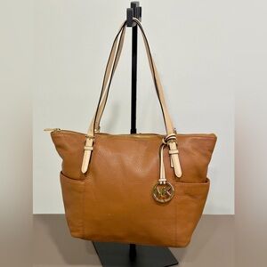 MICHAEL Michael Kors Jet Set East West Tan Pebble Leather Shoulder Tote Bag